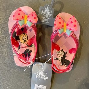 Minnie Mouse flip flops Size 5/6 New!